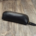 Custodia in pelle bovina fatta a mano con cerniera per penne, matite e occhiali, stile primo strato, marca Valstrend.