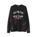 Felpa crew neck Valstrend con lavaggio scuro, stampa dorata, morbida e comoda, ideale per look casual e moderni.
