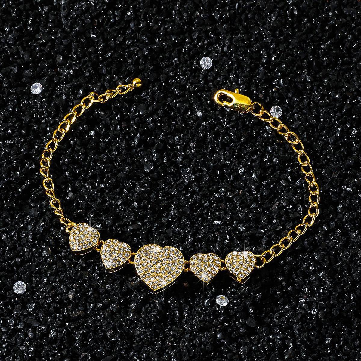 Bracciale Valstrend Hip Hop Classic con cuore color pesca e cuciture, stile streetwear, dettagli in tessuto e metallo.