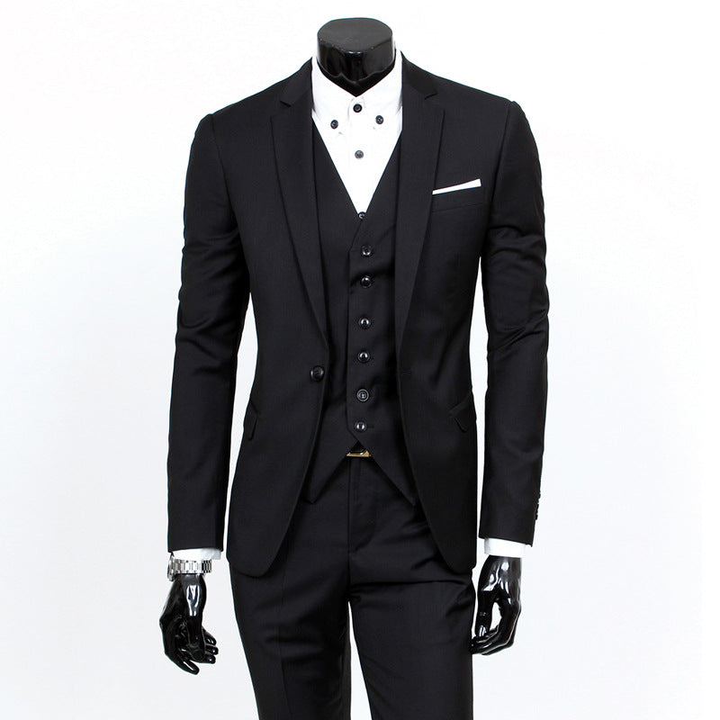 Completo da uomo Valstrend, abito con giacca a un bottone, pantaloni coordinati, stile da lavoro elegante e versatile.