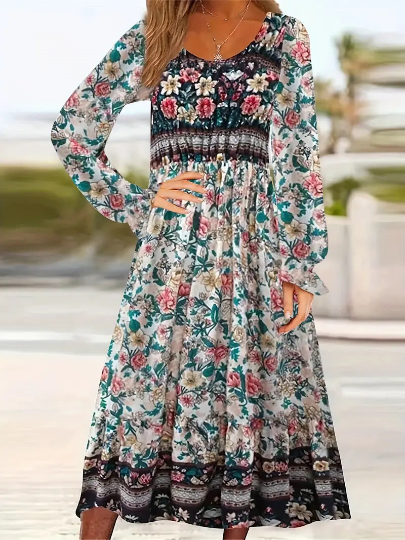 Vestito stampato Valstrend con scollo rotondo e maniche lunghe, look elegante e adatto alla vita quotidiana.