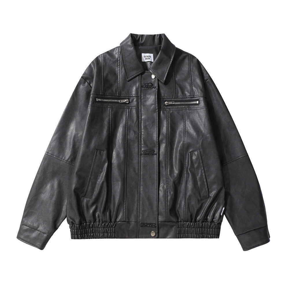 Giacca in pelle PU da uomo Valstrend, stile biker pilot con cuciture aperte e revers a lancia.