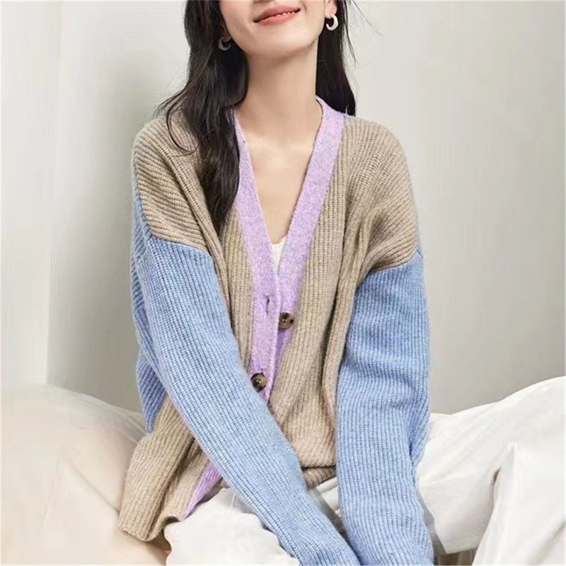Cardigan donna Valstrend in maglia a V, leggero e largo, perfetto per primavera e autunno, stile casual e comodo.
