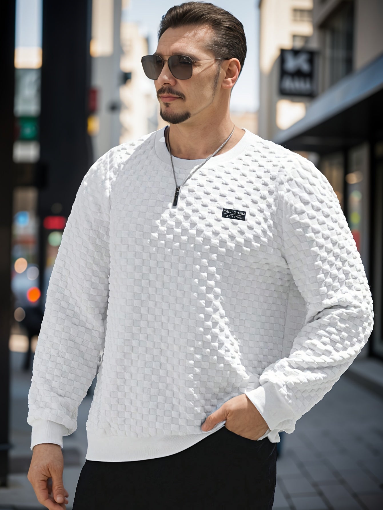 Felpa da uomo a quadri con superficie ruvida, maniche lunghe e stile casual, ideale per primavera e autunno.