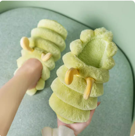Ciabatte in cotone antiscivolo per donna, con disegni di coppia cartone animato per inverno, calde e confortevoli.