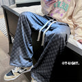 Pantaloni sportivi casual Valstrend con effetto drappeggiato, vita elastica, taglia comoda e linea dritta in tessuto morbido.