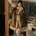 Giacca donna in pelle di agnello vintage con fodera in pile spessa, stile classico, marca Valstrend, vista frontale.