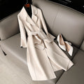 Cappotto elegante in lana da donna Valstrend, stile alla moda con taglio classico, in tessuto caldo e di alta qualità.