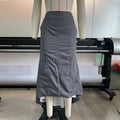 Gonna lunga a pieghe stile Millennium casuale con gonna a sirena irregolare e borsa a tracolla Valstrend in stile trendy.