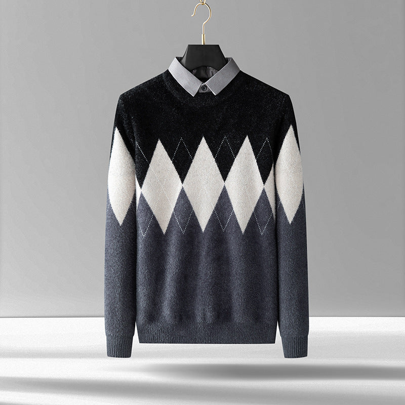 Camicia maschile Valstrend con toppe di diamanti e tessuto finto mink, stile due pezzi con fondo, immagine frontale.