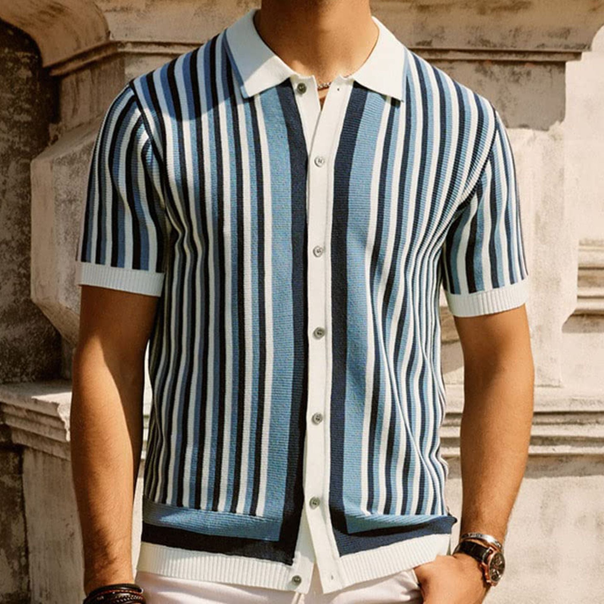 Maglietta da uomo Valstrend in Tencel, tessuto a maglia per abbigliamento casual e business, visibile in primo piano.