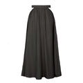 Gonna lunga da donna Valstrend con vita alta e dettaglio traforato, tessuto morbido e stile elegante.