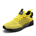 Scarpe da uomo Valstrend con tomaia in mesh sottile e forata, stile leggero e traspirante, adatte per attività sportive o casuale.