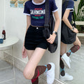 Shorts in denim a vita alta per donna, elasticizzati e aderenti, modello slim fit di Valstrend.