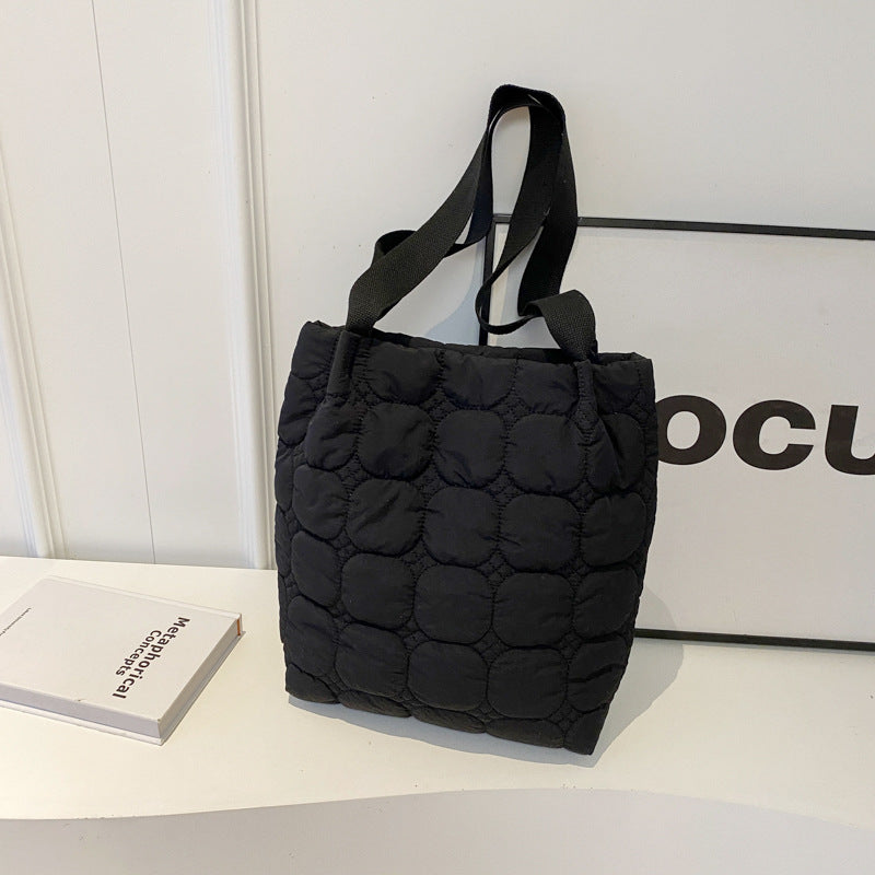 Borsa femminile in cotone imbottita, elegante e semplice, con design alla moda, di marca Valstrend.