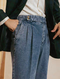 Pantaloni uomo Valstrend in denim casual con pieghe doppie, stile all-match, moda e comfort, visibili in questa immagine.