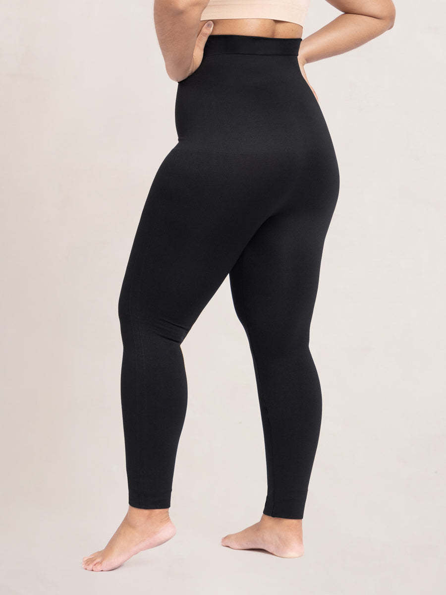 Body shaping donna Valstrend con vita alta in silicone antiscivolo, modellante e senza cuciture, visibile in primo piano.
