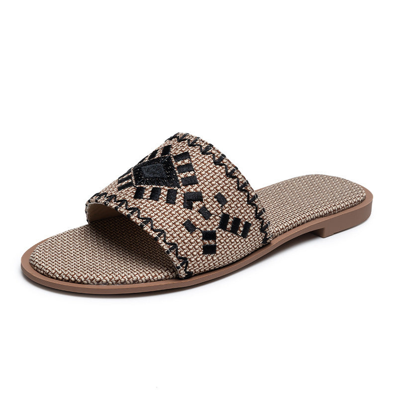 Ciabatte da donna Valstrend con ricami eleganti, ideali per abbigliamento casual e outdoor, comode e alla moda.