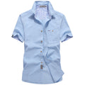 Camicia da uomo versatile in cotone morbido, vestibilità larga e naturale, di marca Valstrend.