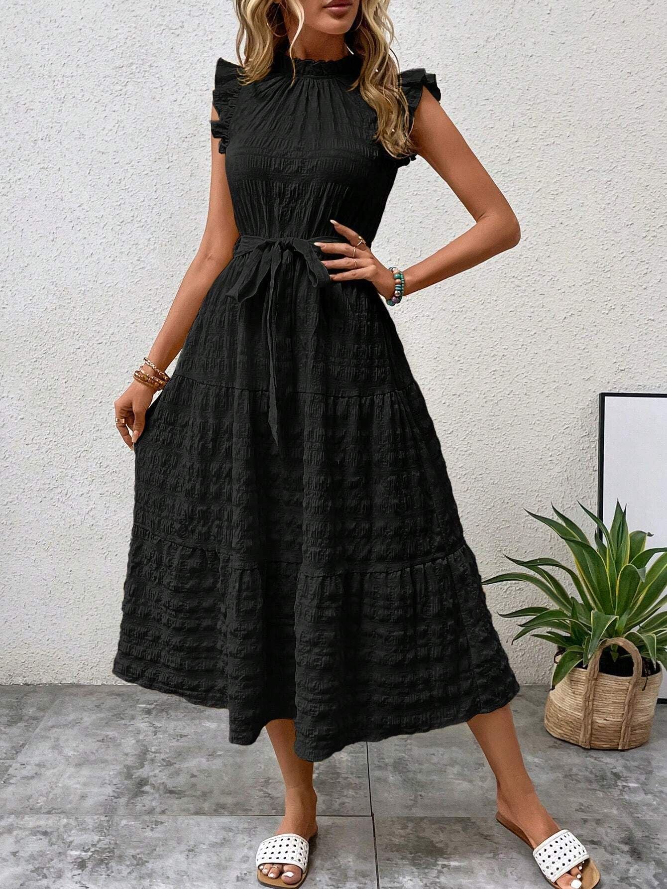 Vestito femminile Valstrend con lacci e tessuto selvedge, stile alla moda e aderente, ideale per occasioni eleganti e casual