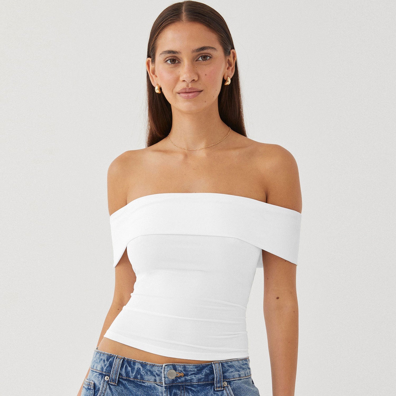 Maglietta crop top sexy Valstrend, stile hot girl, senza spalline, ideale per look seducenti e alla moda per donne.