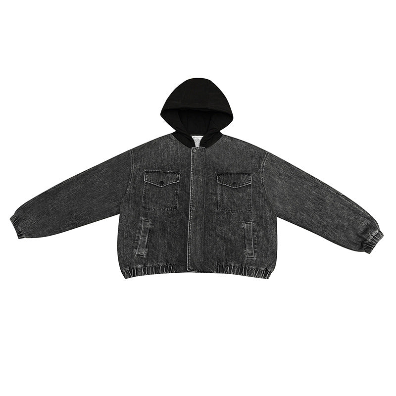 Giacca imbottita in cotone con tasca tridimensionale, cappuccio e stile denim, marca Valstrend, vestibilità casual e moderna.