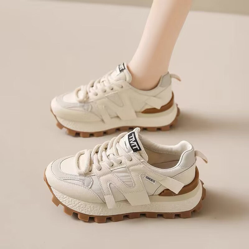 Sneakers donna Valstrend, scarpe casual con piattaforma versatile, design comodo e stile alla moda.