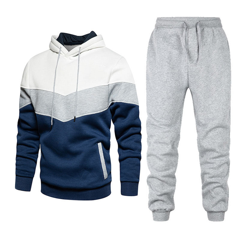 Completo sportivo da uomo Valstrend, felpa e pantaloni coordinati in tessuto morbido, ideale per attività sportive e casual.