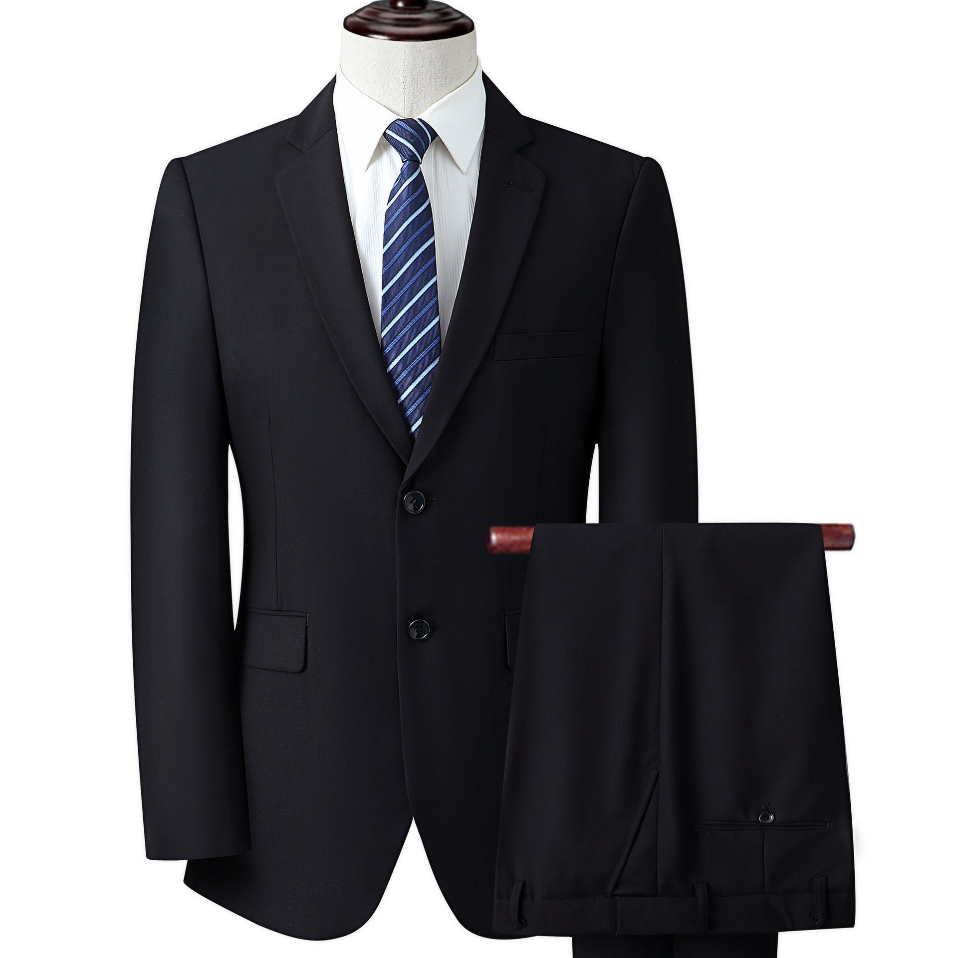 Completo uomo da lavoro Valstrend con giacca formale abbinata, stile elegante e professionale per occasioni ufficiali.