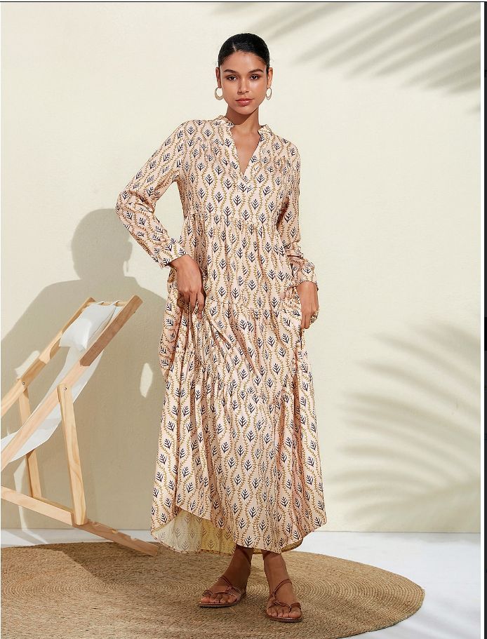 Vestito lungo donna Valstrend, abbigliamento moda personalizzato con stampa, maniche lunghe, elegante e alla moda.
