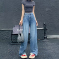 Jeans donna a vita alta e dritti di taglia comoda Valstrend, modello plus size, in denim blu con tasche frontali.
