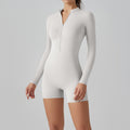 Tuta donna Valstrend con zip, collo aperto e elastico alto, vestibilità aderente e comoda in tessuto elasticizzato nero