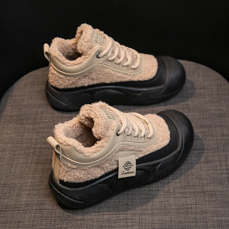 Scarpe sportive da donna Valstrend con fodera felpata, comode e calde, ideali per casual e attività sportive.