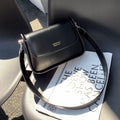Borsa donna in pelle vegana retro e fashion di Valstrend, piccola e quadrata, abbinabile in stile vintage e moderno