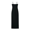 Abito cortissimo Valstrend in pizzo con scollo a off-the-shoulder, stile hot girl, linea aderente e dettaglio drappeggiato.