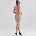 Gonna a vita alta Valstrend shop con gonna a tubino slim e stretch, cinturino regolabile e design aderente in tessuto nero.
