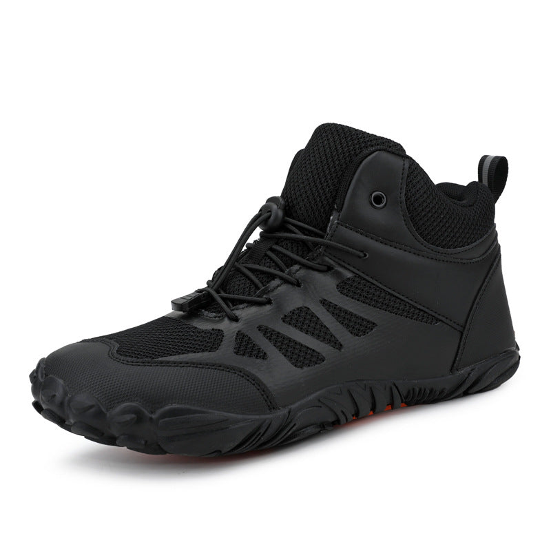 Scarpe da uomo Valstrend outdoor a cinque dita, high top, traspiranti, stile casual, vista frontale con dettagli in tessuto nero
