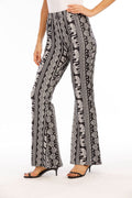 Pantaloni donna Valstrend shop a vita alta con stampa retrò, pantaloni bootleg aderenti e trendy, perfetti per look casual e alla moda