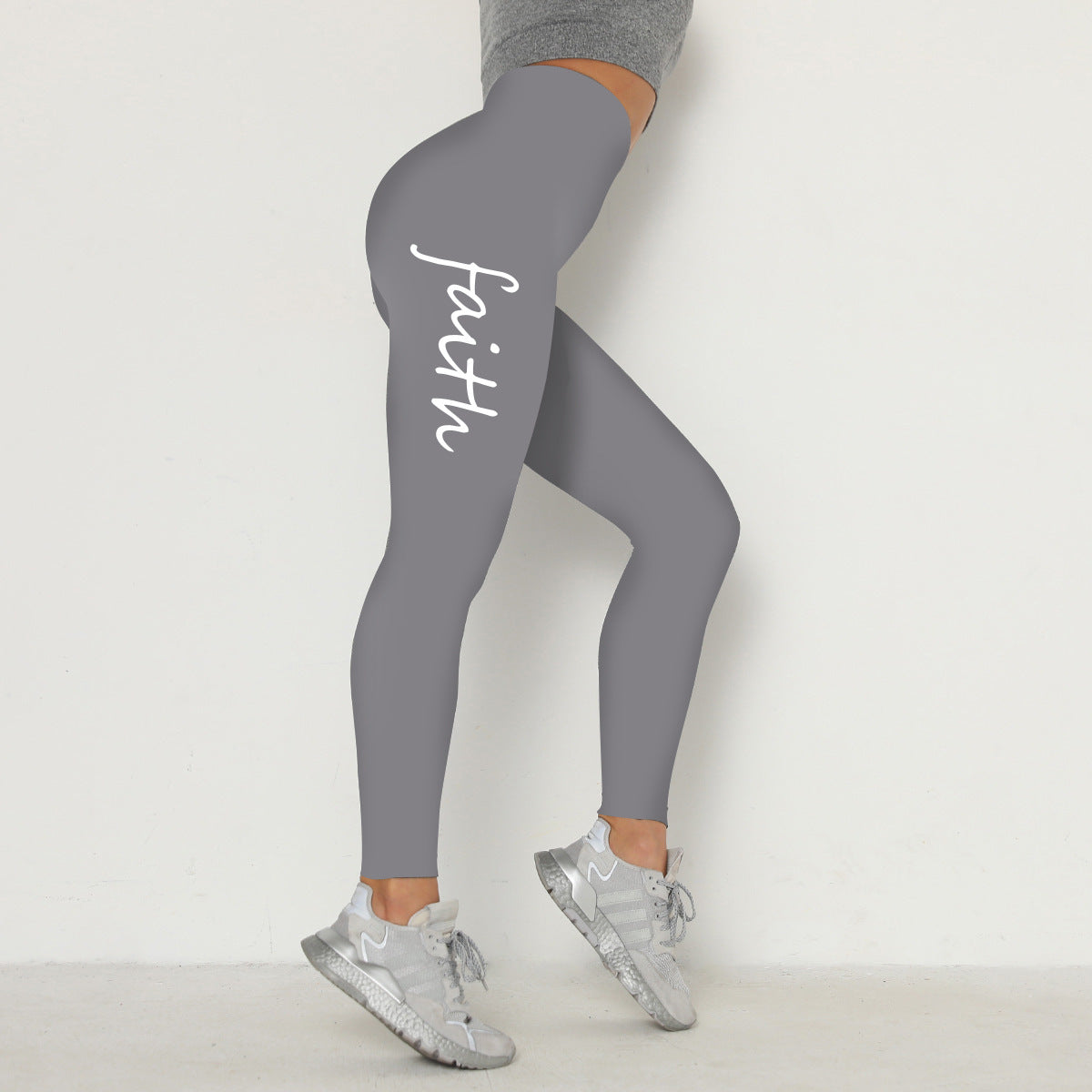Leggings elasticizzati con stampa a lettere in vita e sollevamento dei fianchi, marchio Valstrend.