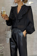 Camicia donna Valstrend con maniche lunghe, dettagli a volant e bottoni, stile elegante e femminile.