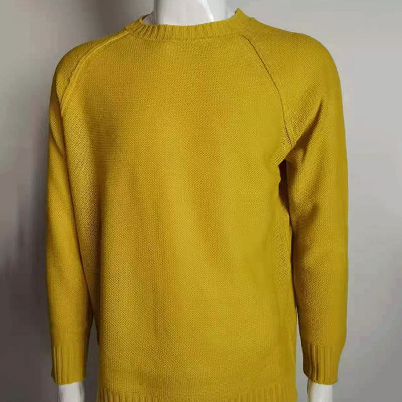 Maglia da uomo Valstrend a maniche lunghe in tinta unita con collo rotondo e tessuto a maglia, vista frontale.