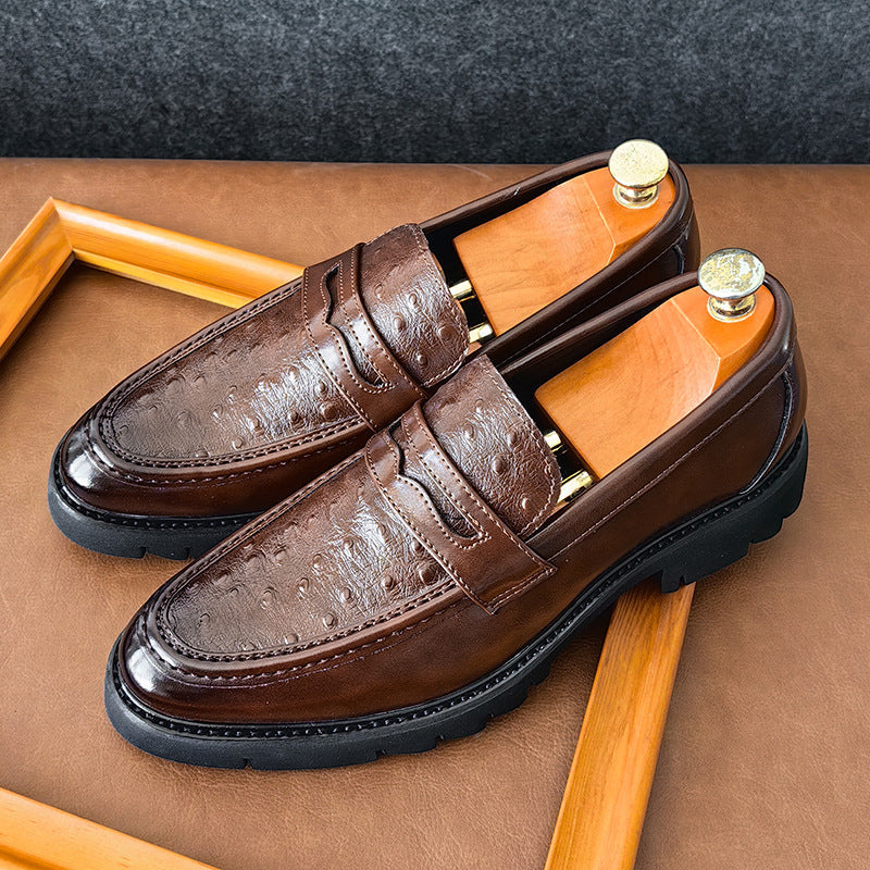 Scarpe British in pelle da uomo Valstrend, stile casual coreano, con dettagli eleganti e design moderno.