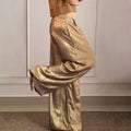 Pantaloni larghi casual da donna Valstrend con vita alta e stile slim, morbidi e comodi per un look rilassato.
