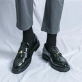 Scarpe da uomo Valstrend in pelle a un piede, nuovo stile, modella elegante e moderna, con dettagli in pelle liscia.