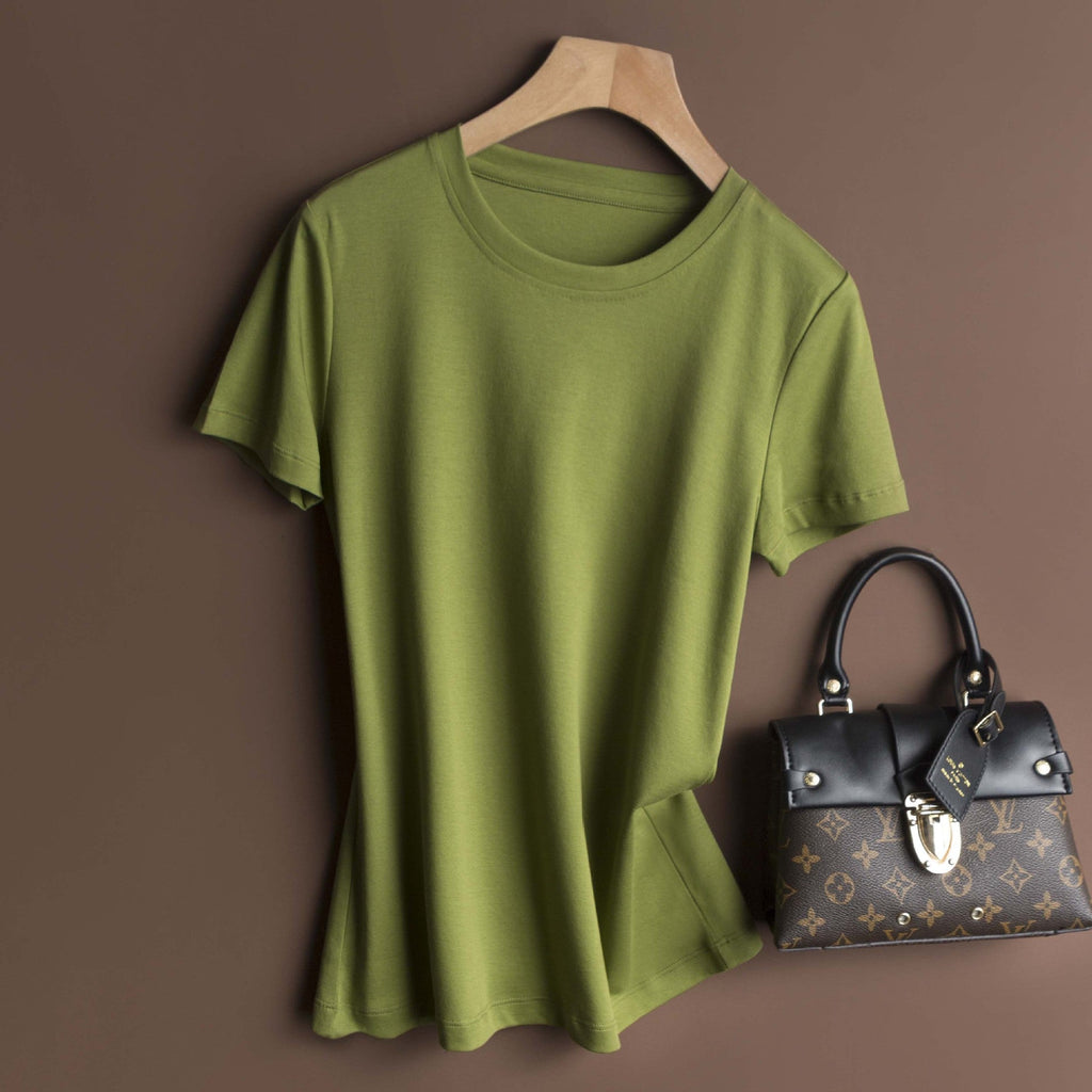 Maglietta donna in cotone mercerizzato a maniche corte, vestibilità slim e ampia, in colore neutro.