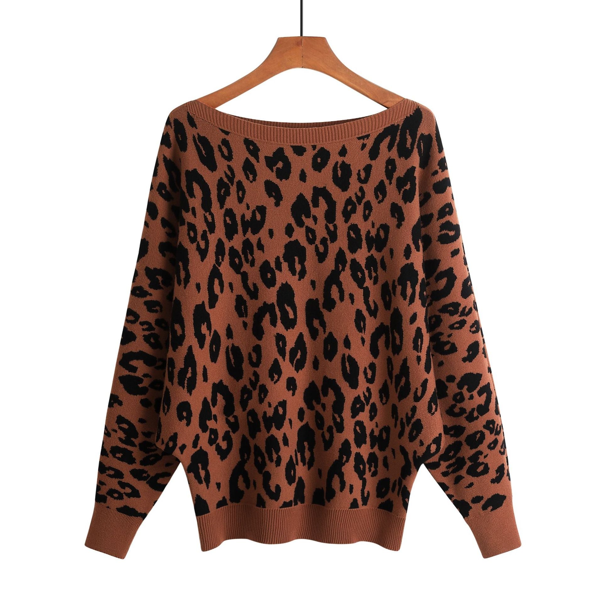 Maglione jacquard oversize leopard con scollo a spalle scoperte e maniche a pipistrello, stile industriale, marca Valstrend shop