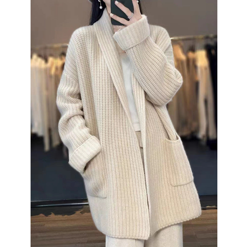 Cardigan donna taglia comoda Valstrend, maglione lungo in maglia morbida e calda, stile casual e confortevole.