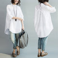 Blusa donna bianca casual con maniche corte e fiocco, in cotone e lino, taglia grande, stile relax e comfort, marca Valstrend.