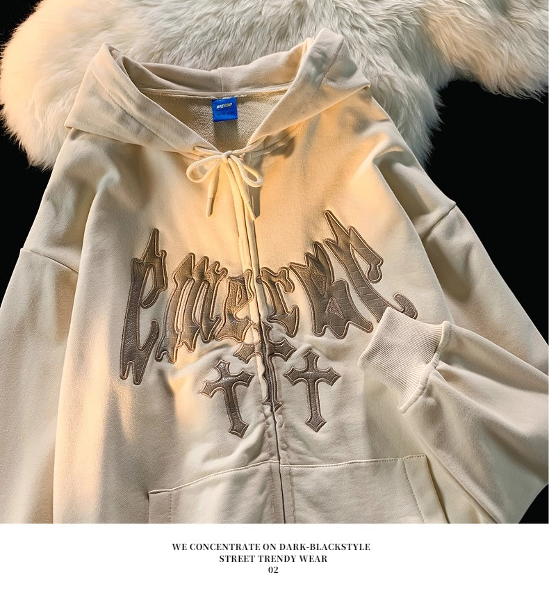 Felpa con cappuccio e cappotto Valstrend con ricamo a lettere Creative Cross, stile casual e moderno, dettaglio ricamato frontale.