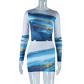 Top a maniche lunghe e girocollo in stile europeo e americano, abbinato a gonna aderente di moda Valstrend, look elegante e casual